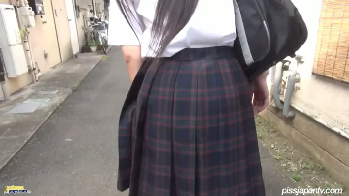 セクシー下着パレード！魅惑の美尻を堪能 のスクリーンショット 1