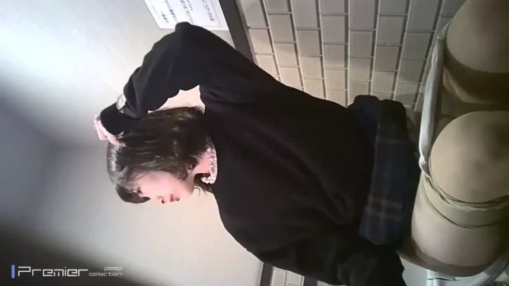 若くて可愛い子ばかり!リアル女子トイレ盗撮 のスクリーンショット 2