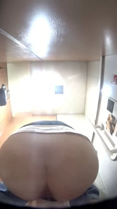 【美人揃い】駅トイレの盗撮事件簿！7人の秘密 のスクリーンショット 5