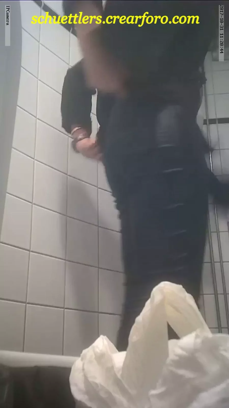 女学生の秘密のひととき。トイレで繰り広げられる甘美な誘惑 のスクリーンショット 7
