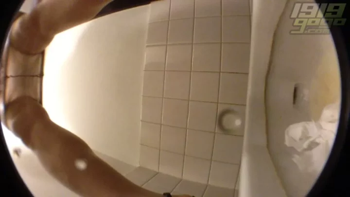丸の内OL、和式トイレでの密かな羞恥体験 のスクリーンショット 8