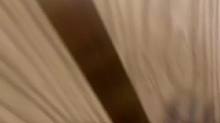 衝撃！盗撮された中国人美女のトイレ風景 のスクリーンショット 10