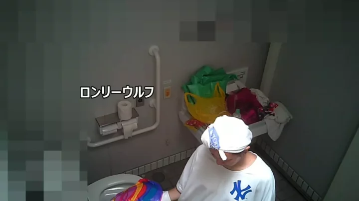 大胆な盗撮！歯医者で美人歯科助手との秘密の時間 のスクリーンショット 4