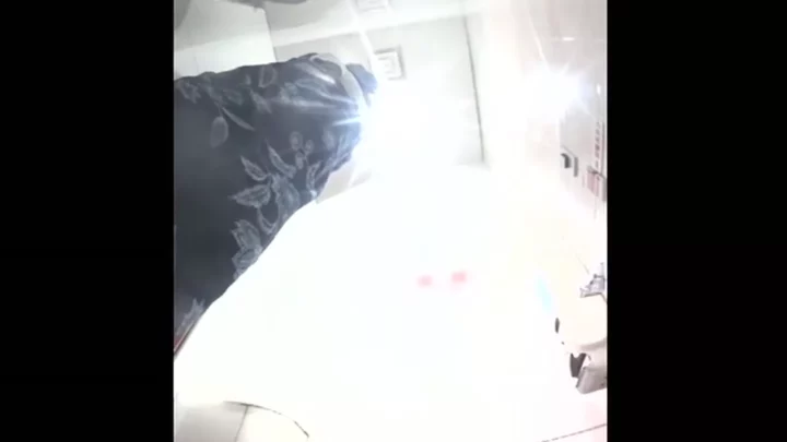トイレ盗撮！テニス部美少女の素顔に迫る のスクリーンショット 7