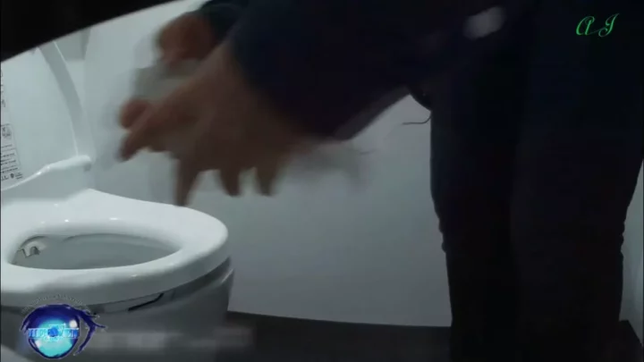名門女子大トイレに隠しカメラ！知られざる麗しの瞬間 のスクリーンショット 7