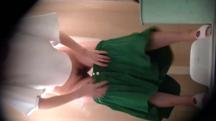 中国トイレ隠し撮り：覗き見られた密室のプライベート のスクリーンショット 4