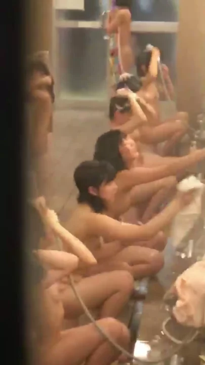 覗き見！女子更衣室の密かな日常 のスクリーンショット 3