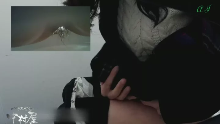 有名大学女子トイレ盗撮！知的好奇心を刺激する禁断映像 のスクリーンショット 7