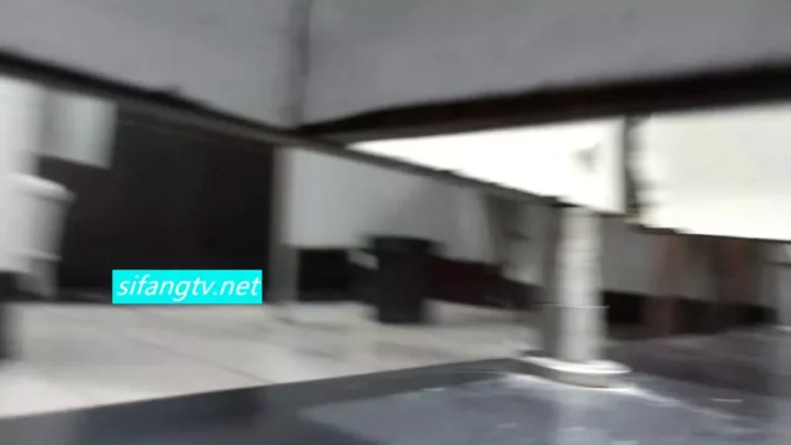 【盗撮】中国の豪華KTVトイレでまさかの隠し撮り！ のスクリーンショット 4