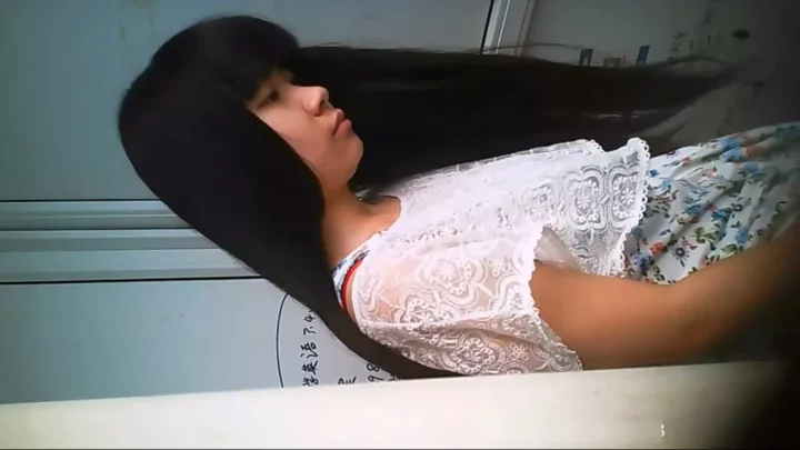 中国のコンビニトイレで繰り広げられる密かなる欲望