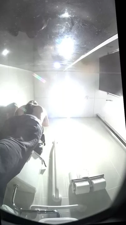 【高画質】中国女子トイレ盗撮！秘められた情事 のスクリーンショット 8