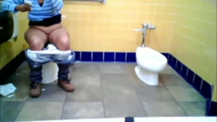 隠しカメラが捉えた！インドネシアのトイレ盗撮 のスクリーンショット 18