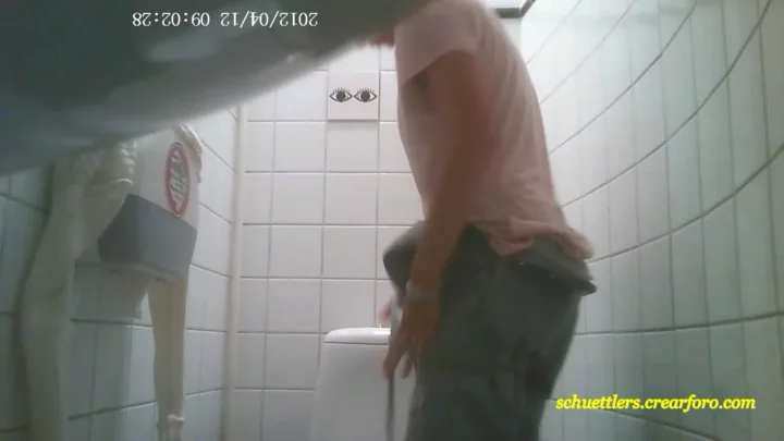 女子トイレの密室で繰り広げられる甘美な秘め事 のスクリーンショット 8