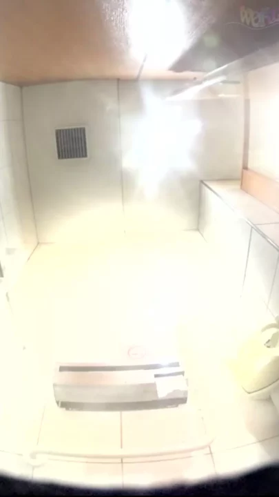 最後の狩場、隠し撮りトイレ盗撮の一部始終 のスクリーンショット 6