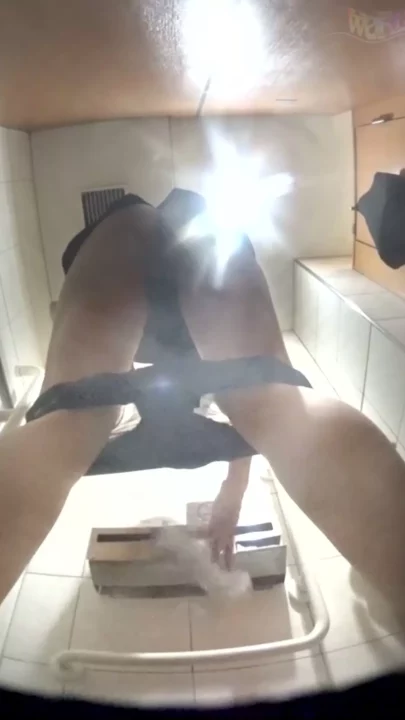 最後の狩場、隠し撮りトイレ盗撮の一部始終 のスクリーンショット 8