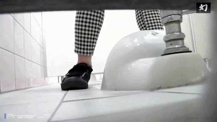 新学期突入！美少女たちの秘められた名器が覚醒 のスクリーンショット 7