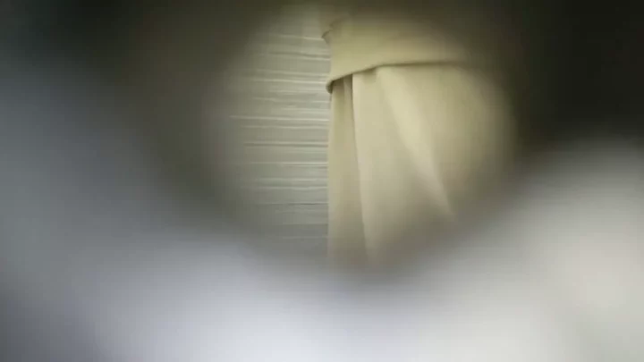 【盗撮】中国トイレの隠しカメラ映像集 のスクリーンショット 10