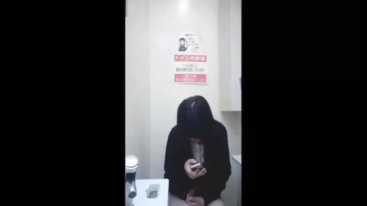 覗き見の悦楽！淑女たちの冬の秘密 のスクリーンショット 3