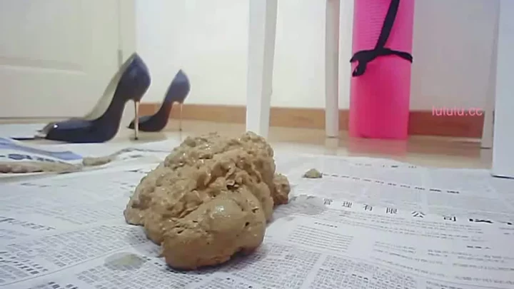隠し撮り！中国人美女の衝撃的な排泄現場 のスクリーンショット 10