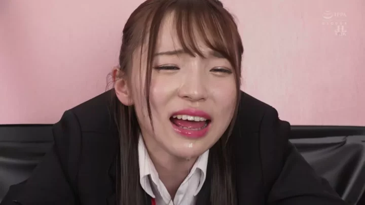 オフィスで魅せる壁尻！女子社員の官能的な誘惑 のスクリーンショット 2