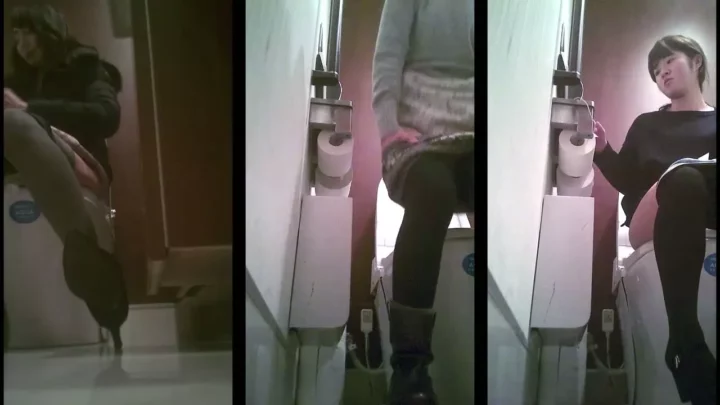 トイレの盗撮はスマホで覗き見…！密室のプライベート のスクリーンショット 1