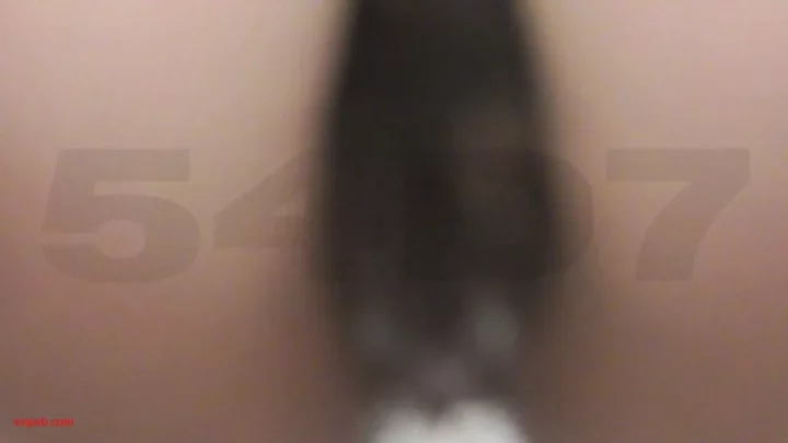 大胆不敵！中国の女子トイレ盗撮、ハプニング映像 のスクリーンショット 6