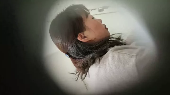 衝撃！中国トイレ盗撮：欲望を覗き見 のスクリーンショット 10