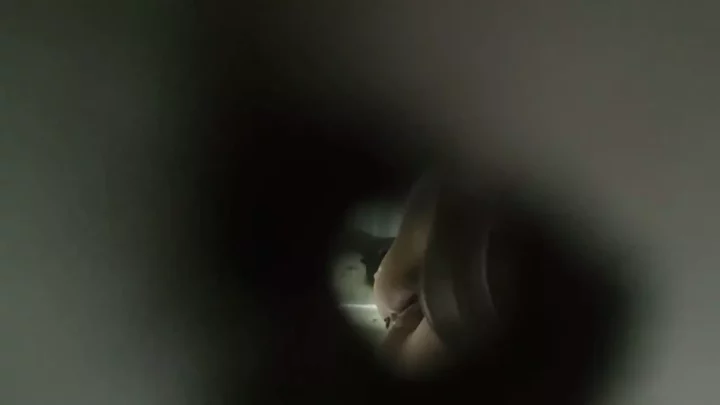 衝撃！中国トイレ盗撮：欲望を覗き見 のスクリーンショット 11
