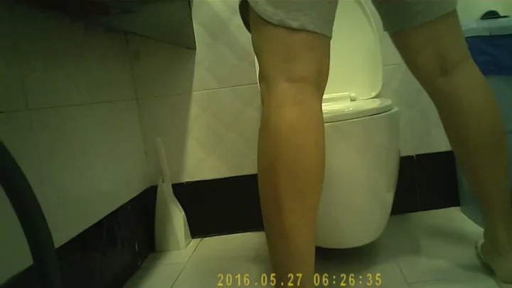 シンガポール女子トイレ盗撮！緊迫の盗撮カメラ のスクリーンショット 9