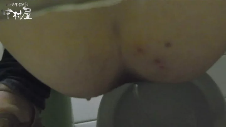 潜伏洗面所！紐跡が残るパンツに興奮 のスクリーンショット 16