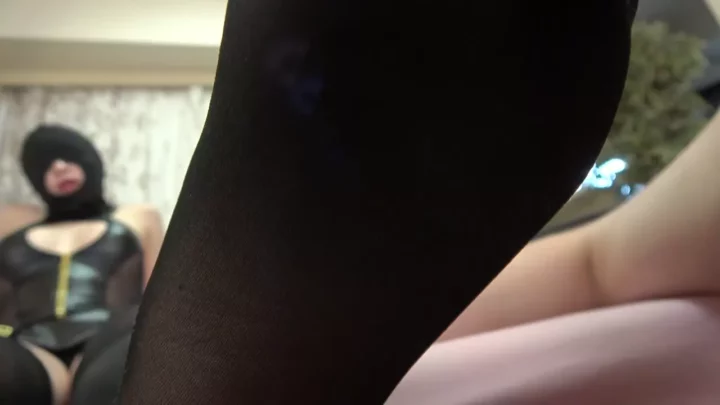 目黒ひな実、極限までしなう美体！反り返る官能フェチズム のスクリーンショット 2