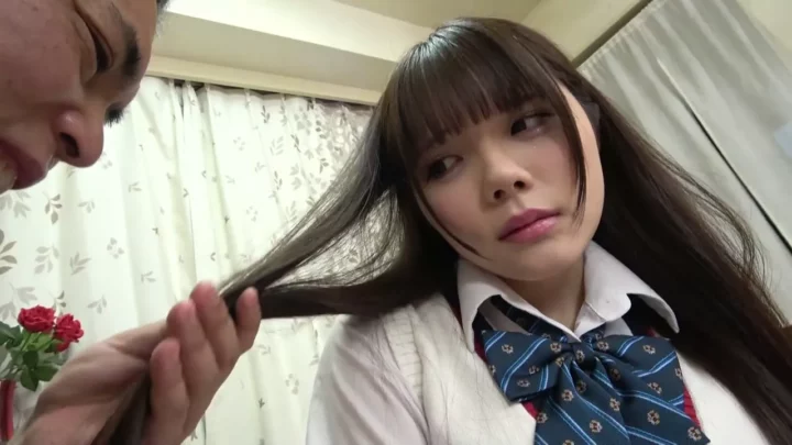 長髪美女・美澄玲衣、濃厚な潮吹きで悶絶絶頂！ のスクリーンショット 2