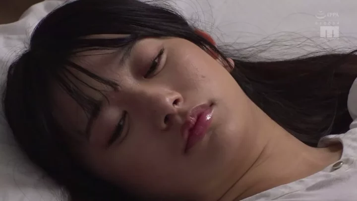上京JDの悪夢…変態大家の不法侵入でザーメン漬け昏睡レxプ のスクリーンショット 2