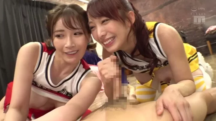 出会って即ハーレム！弥生みづき×美園和花と乱れ中出し のスクリーンショット 4