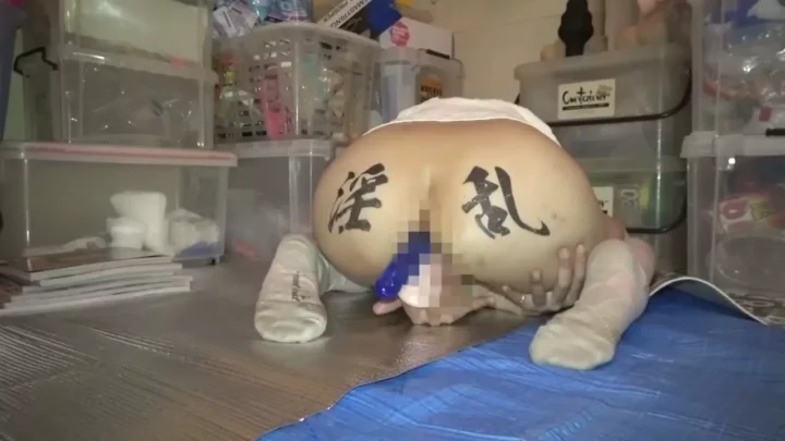 奴隷ハーレムで繰り広げられる禁断のレズビアンショー のスクリーンショット 4