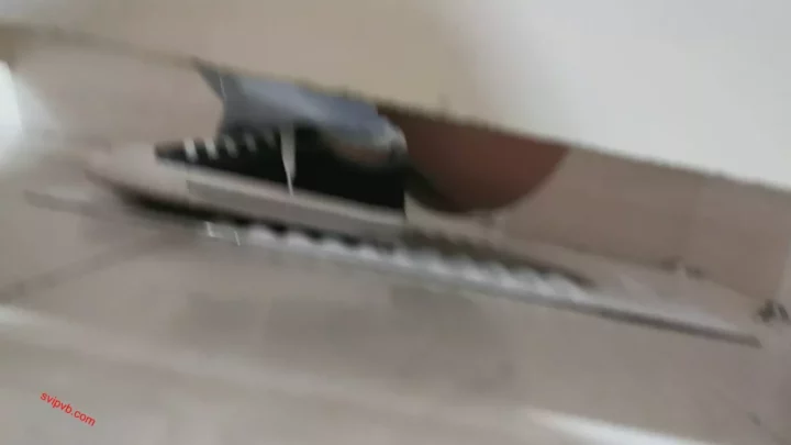 Screenshot 2 from 中国の公衆トイレで盗撮！美女の素顔を暴く隠し撮り