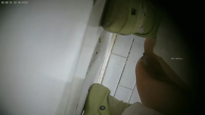 Screenshot 4 from カフェの女性用トイレから流出！隠し撮りされた美女の決定的瞬間