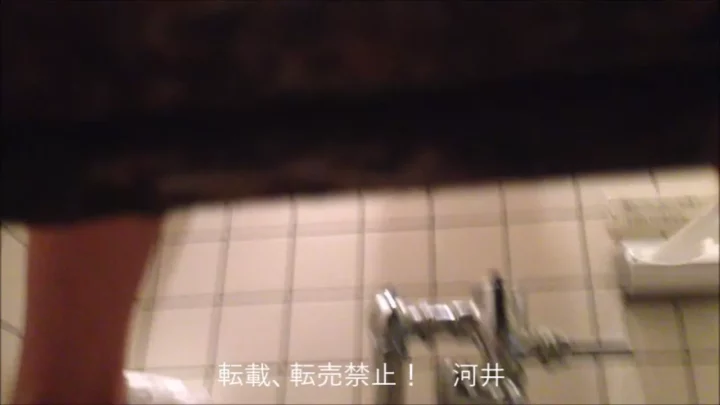 デパートの個室で魅惑の盗撮!禁断の情事 のスクリーンショット 8