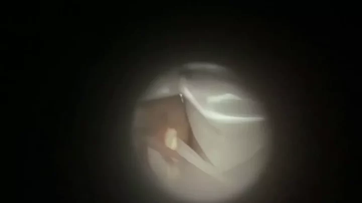 Screenshot 2 from 中国の公共トイレで隠し撮り！覗き見された美女の無防備な姿
