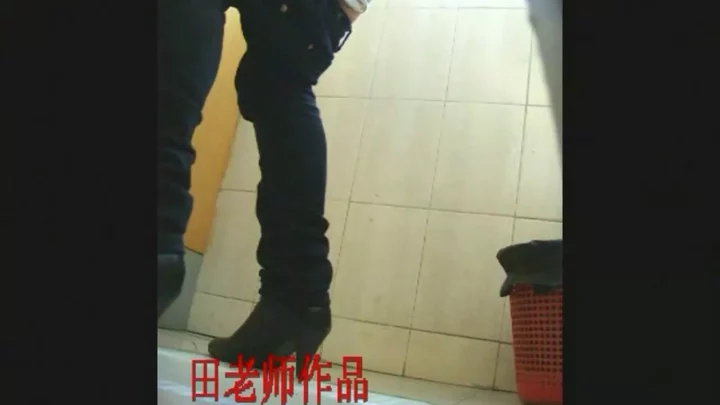 Screenshot 11 from 激震！監視カメラが捉えた中国美女の秘密の排泄