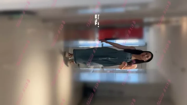 Screenshot 3 from オフィスビルの秘密…盗撮された麗しきOLたち