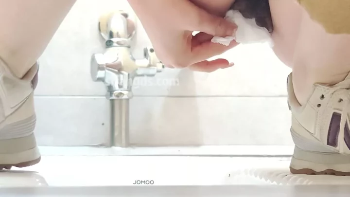 Screenshot 4 from 隠し撮り！横店スタジオ女優の秘められた瞬間に迫る