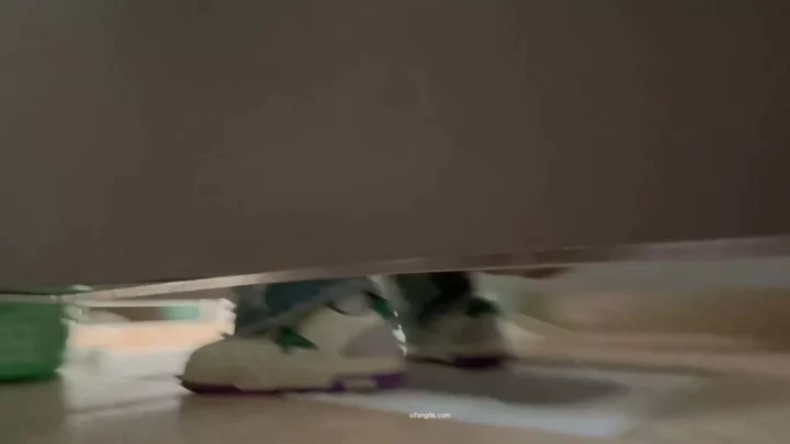 Screenshot 8 from 潜入！盗撮！美人ダンサーたちの秘密のトイレタイム