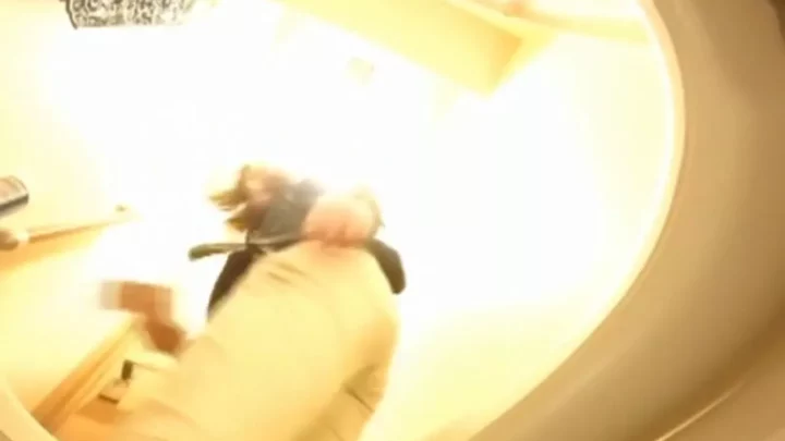 【無修正】乙女の恥ずかしい瞬間を盗撮！隠しカメラ映像 のスクリーンショット 9
