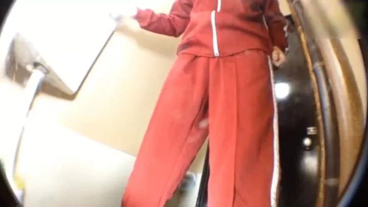 【無修正】乙女の恥ずかしい瞬間を盗撮！隠しカメラ映像 のスクリーンショット 14